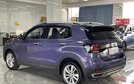 Volkswagen T-Cross I, 2020 год, 1 530 000 рублей, 5 фотография