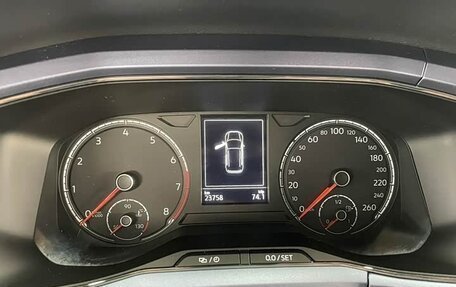Volkswagen T-Cross I, 2020 год, 1 530 000 рублей, 11 фотография
