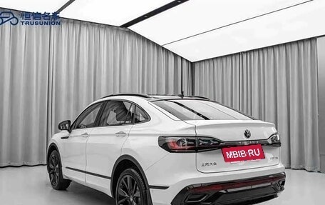 Volkswagen Tiguan II, 2022 год, 2 550 000 рублей, 6 фотография