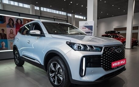 Chery Tiggo 4 I рестайлинг, 2025 год, 1 999 000 рублей, 4 фотография