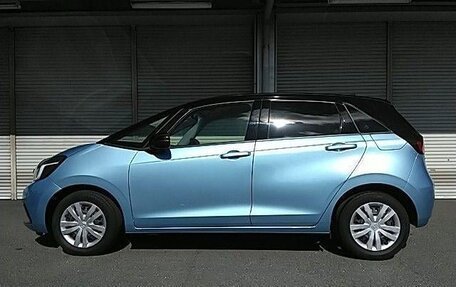 Honda Fit, 2021 год, 913 000 рублей, 2 фотография