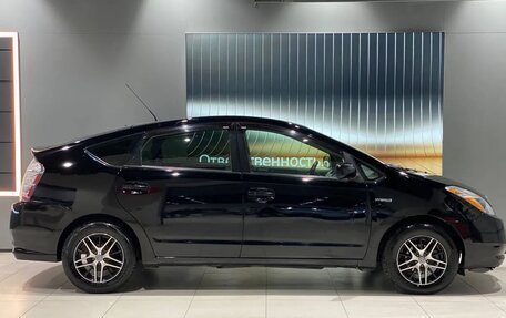 Toyota Prius, 2008 год, 645 000 рублей, 4 фотография