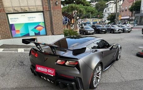Chevrolet Corvette C7, 2017 год, 12 780 000 рублей, 2 фотография