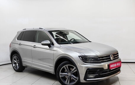 Volkswagen Tiguan II, 2019 год, 2 545 000 рублей, 1 фотография