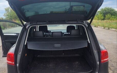 Volkswagen Touareg III, 2010 год, 1 990 000 рублей, 14 фотография