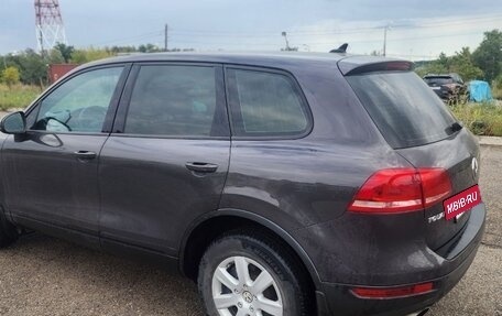 Volkswagen Touareg III, 2010 год, 1 990 000 рублей, 7 фотография