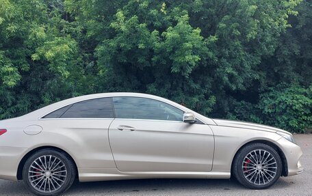 Mercedes-Benz E-Класс, 2015 год, 2 290 000 рублей, 7 фотография