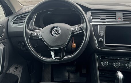 Volkswagen Tiguan II, 2017 год, 2 650 000 рублей, 27 фотография