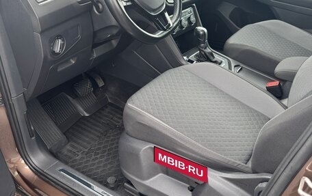 Volkswagen Tiguan II, 2017 год, 2 650 000 рублей, 34 фотография