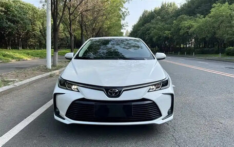 Toyota Corolla, 2023 год, 1 550 998 рублей, 2 фотография