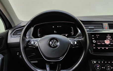 Volkswagen Tiguan II, 2019 год, 2 545 000 рублей, 11 фотография