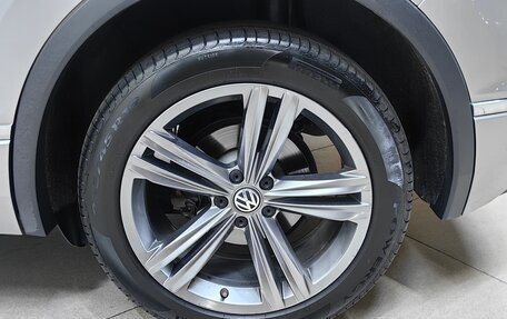 Volkswagen Tiguan II, 2019 год, 2 545 000 рублей, 24 фотография