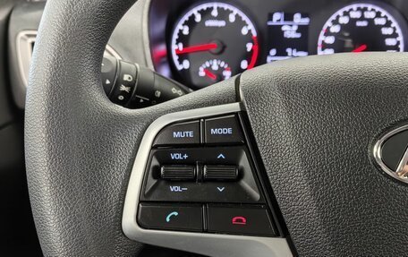 Hyundai Solaris II рестайлинг, 2019 год, 1 475 000 рублей, 13 фотография
