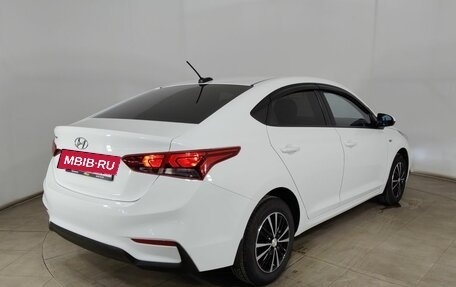 Hyundai Solaris II рестайлинг, 2019 год, 1 475 000 рублей, 5 фотография