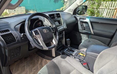 Toyota Land Cruiser Prado 150 рестайлинг 2, 2010 год, 2 500 000 рублей, 6 фотография