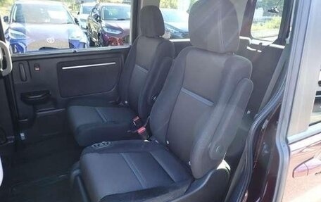 Honda Stepwgn IV, 2021 год, 1 575 000 рублей, 9 фотография
