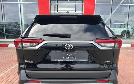 Toyota RAV4, 2021 год, 3 550 000 рублей, 6 фотография