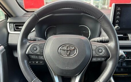 Toyota RAV4, 2021 год, 3 550 000 рублей, 11 фотография
