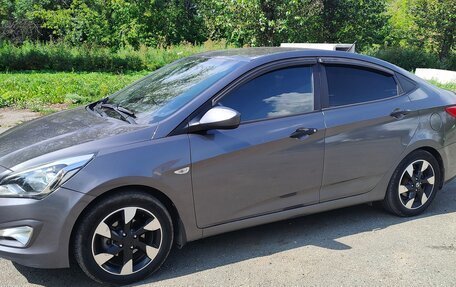 Hyundai Solaris II рестайлинг, 2014 год, 920 000 рублей, 5 фотография