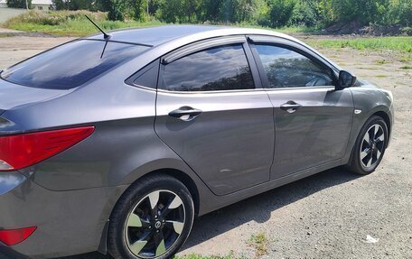 Hyundai Solaris II рестайлинг, 2014 год, 920 000 рублей, 6 фотография