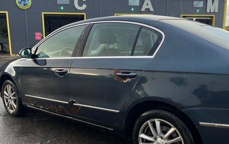 Volkswagen Passat B6, 2007 год, 250 000 рублей, 3 фотография