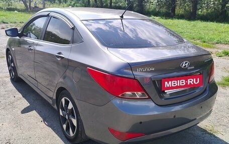 Hyundai Solaris II рестайлинг, 2014 год, 920 000 рублей, 8 фотография