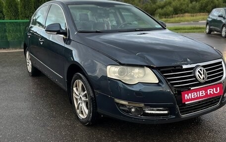 Volkswagen Passat B6, 2007 год, 250 000 рублей, 2 фотография