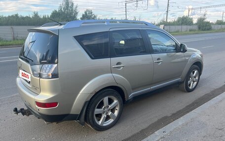Mitsubishi Outlander III рестайлинг 3, 2008 год, 780 000 рублей, 3 фотография