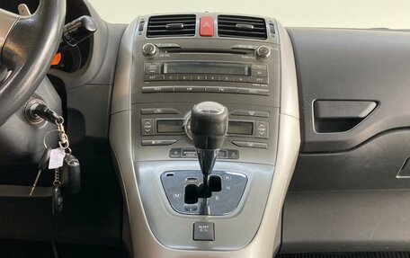 Toyota Auris II, 2007 год, 695 000 рублей, 11 фотография