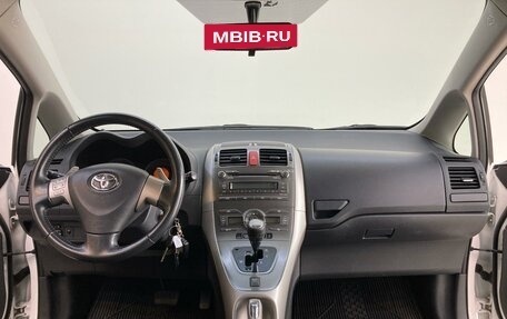 Toyota Auris II, 2007 год, 695 000 рублей, 9 фотография