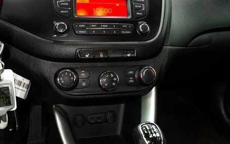 KIA cee'd III, 2014 год, 1 049 000 рублей, 20 фотография