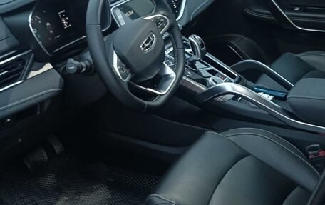 Geely Atlas, 2024 год, 2 300 000 рублей, 9 фотография
