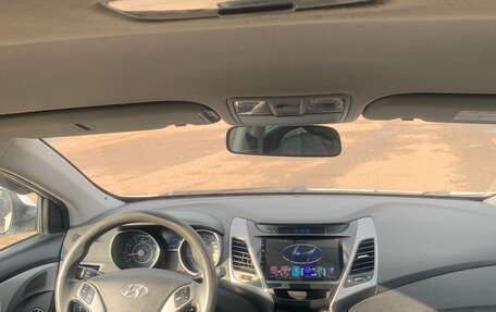 Hyundai Elantra V, 2014 год, 999 000 рублей, 9 фотография
