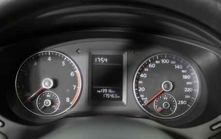 Volkswagen Jetta VI, 2013 год, 996 000 рублей, 12 фотография