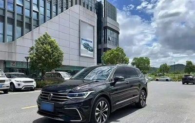 Volkswagen Tiguan II, 2022 год, 2 211 123 рублей, 1 фотография