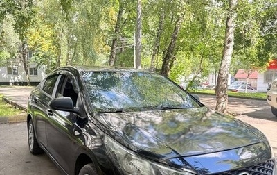 Hyundai Solaris II рестайлинг, 2021 год, 620 000 рублей, 1 фотография