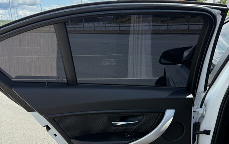 BMW 3 серия, 2017 год, 2 100 000 рублей, 12 фотография