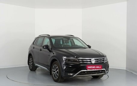 Volkswagen Tiguan II, 2019 год, 2 470 000 рублей, 1 фотография