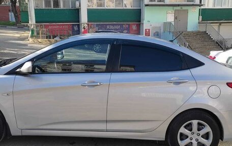 Hyundai Solaris II рестайлинг, 2015 год, 960 000 рублей, 15 фотография