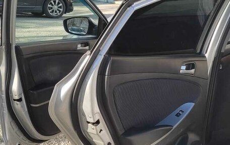 Hyundai Solaris II рестайлинг, 2015 год, 960 000 рублей, 21 фотография
