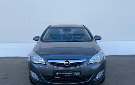 Opel Astra J, 2011 год, 550 000 рублей, 2 фотография
