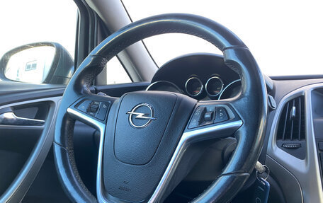 Opel Astra J, 2011 год, 550 000 рублей, 15 фотография