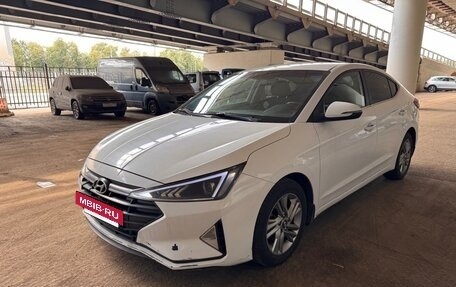 Hyundai Elantra VI рестайлинг, 2019 год, 1 100 000 рублей, 2 фотография