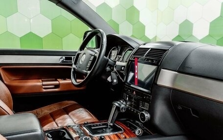 Volkswagen Touareg III, 2005 год, 990 000 рублей, 13 фотография
