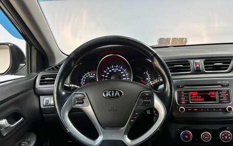 KIA Rio III рестайлинг, 2016 год, 962 000 рублей, 17 фотография