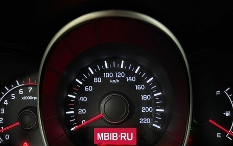 KIA Rio III рестайлинг, 2016 год, 962 000 рублей, 14 фотография