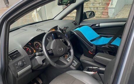 Opel Zafira B, 2008 год, 750 000 рублей, 4 фотография