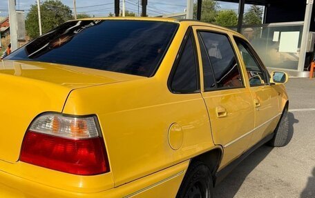 Daewoo Nexia I рестайлинг, 1997 год, 150 000 рублей, 4 фотография