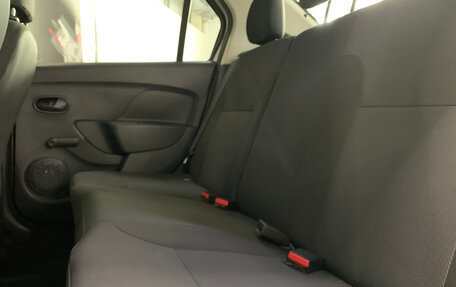 Renault Logan II, 2019 год, 950 000 рублей, 8 фотография