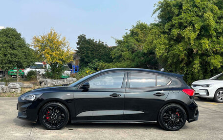 Ford Focus IV, 2021 год, 1 990 000 рублей, 14 фотография